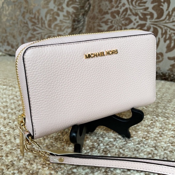 Michael Kors Jet Set Travel LG Flat MF Phone Case - Picture 2 of 16